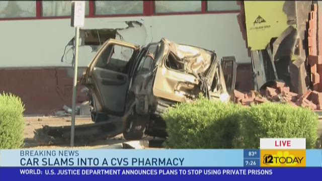 Driver dies after SUV smashes into CVS pharmacy | 12news.com