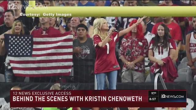 Kristin Chenoweth sings national anthem at Arizona Cardinals